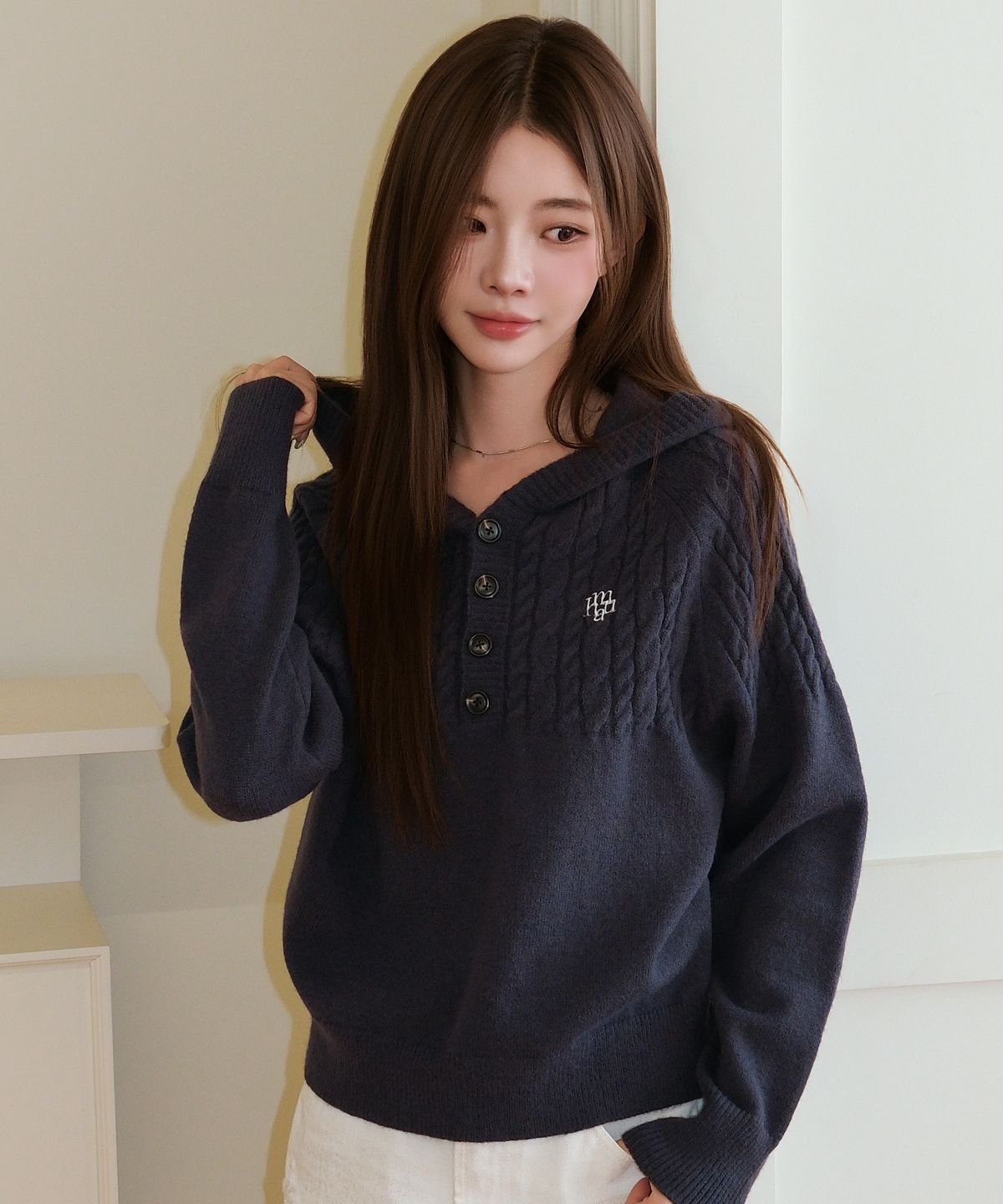무아무아(MUAHMUAH) 케이블 반오픈 후드 니트 [5color]
