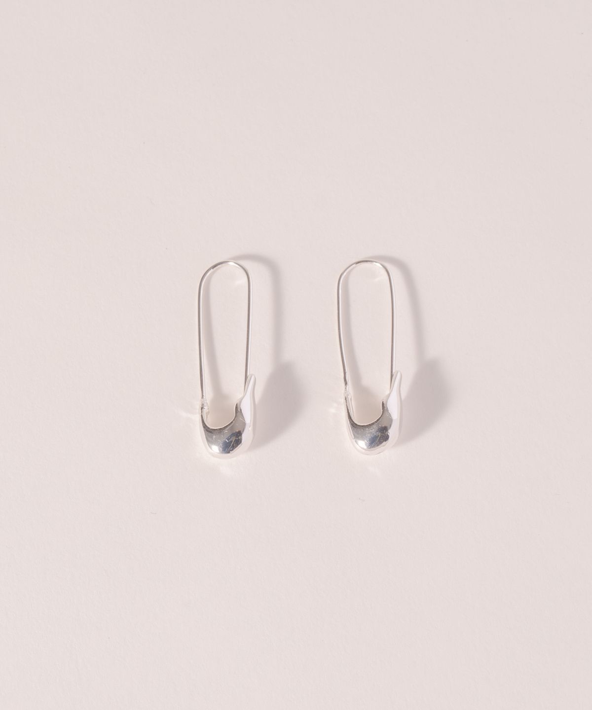 노비스도쿄(NOVICE TOKYO) 안전핀 피어스 Safety Pin Pierce / Silver