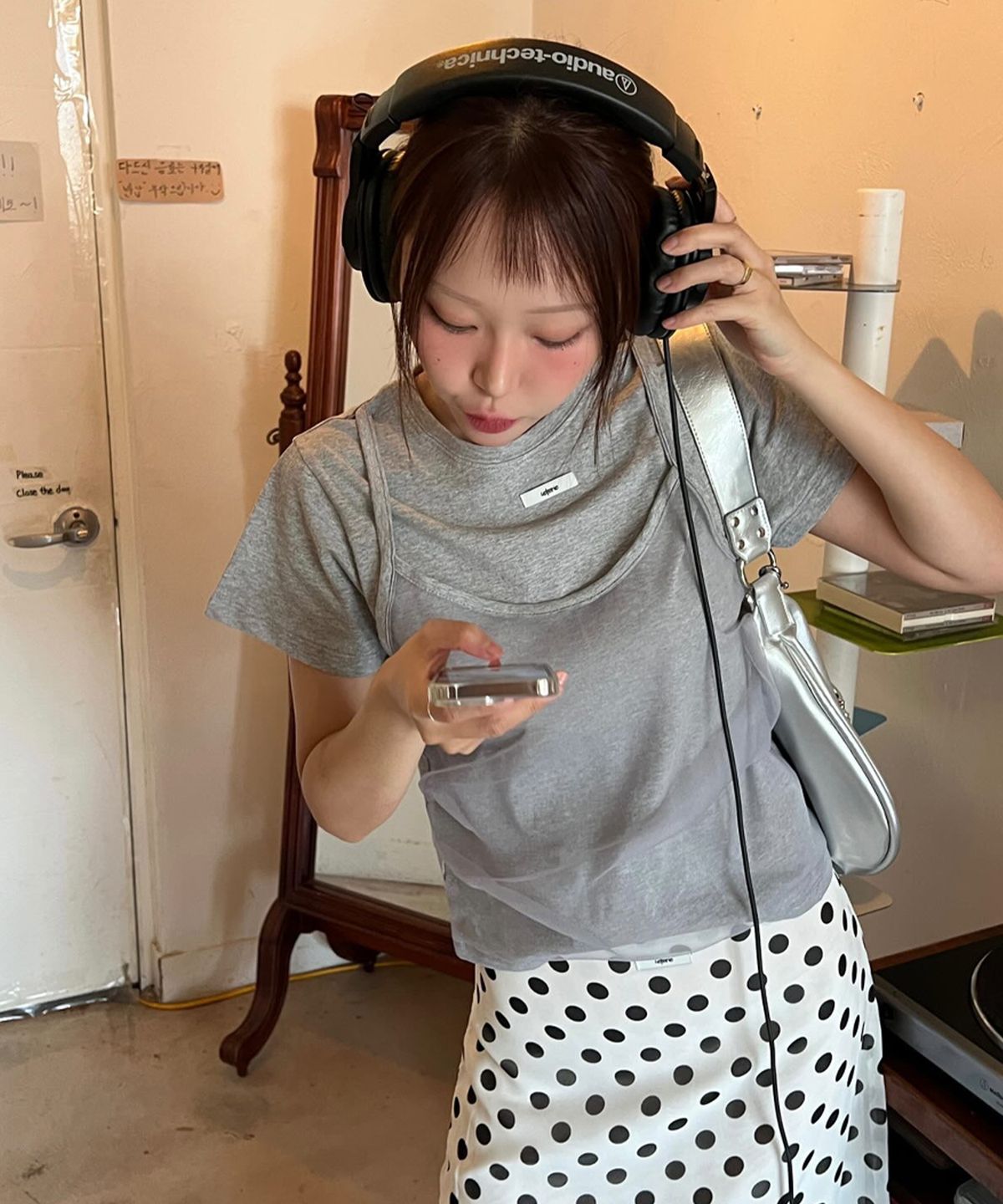 레터리(LETERIE) BUSTIER LAYERED T-SHIRT_GREY