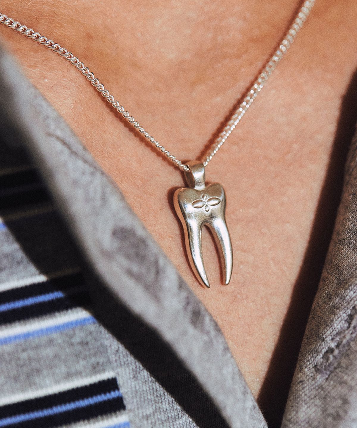 유네(YUNE) Tooth Bloom Necklace_[Silver925]