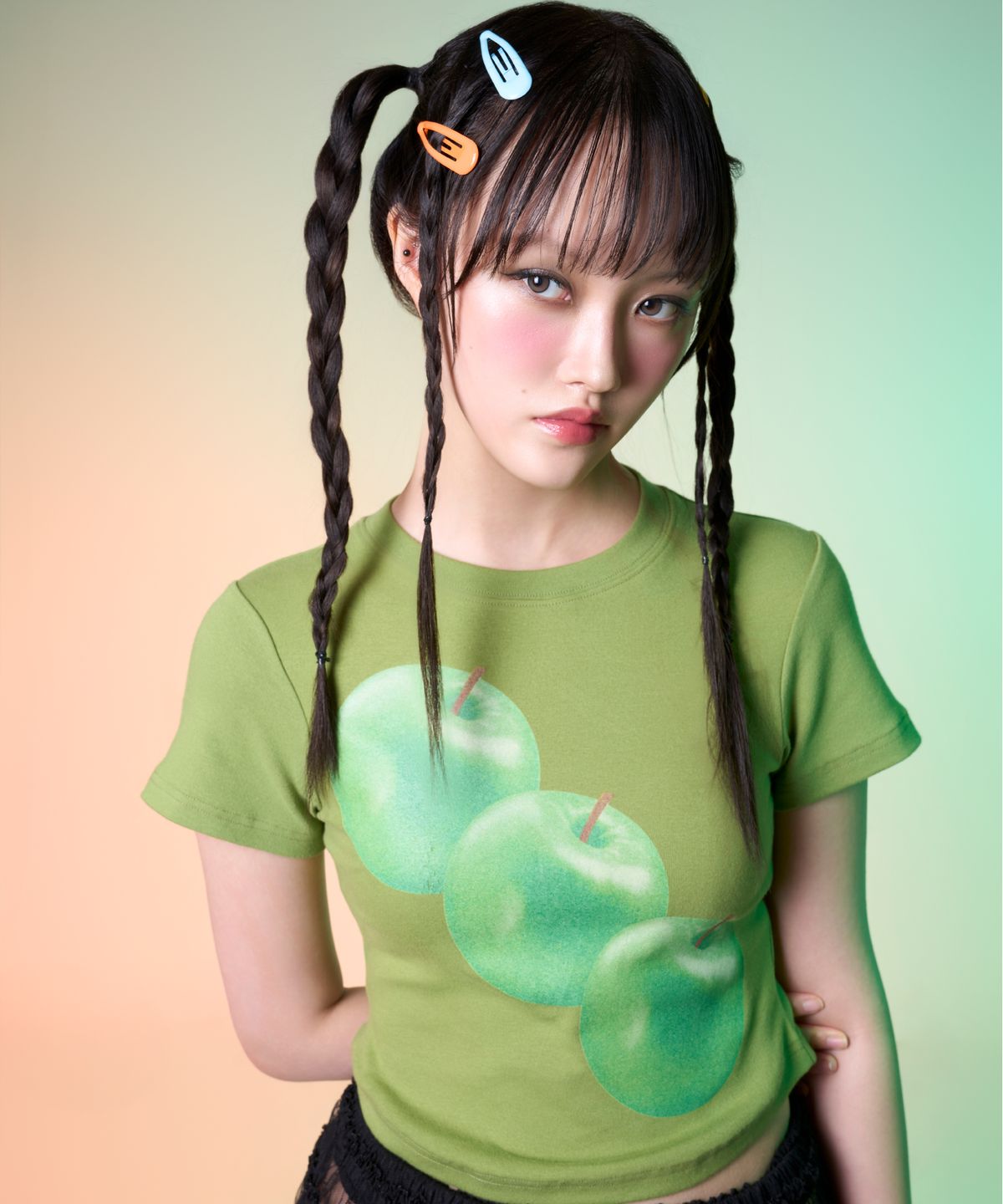 유얼쎄시(YOUR SASSY) Fruit Fade Tee (GREEN APPLE)