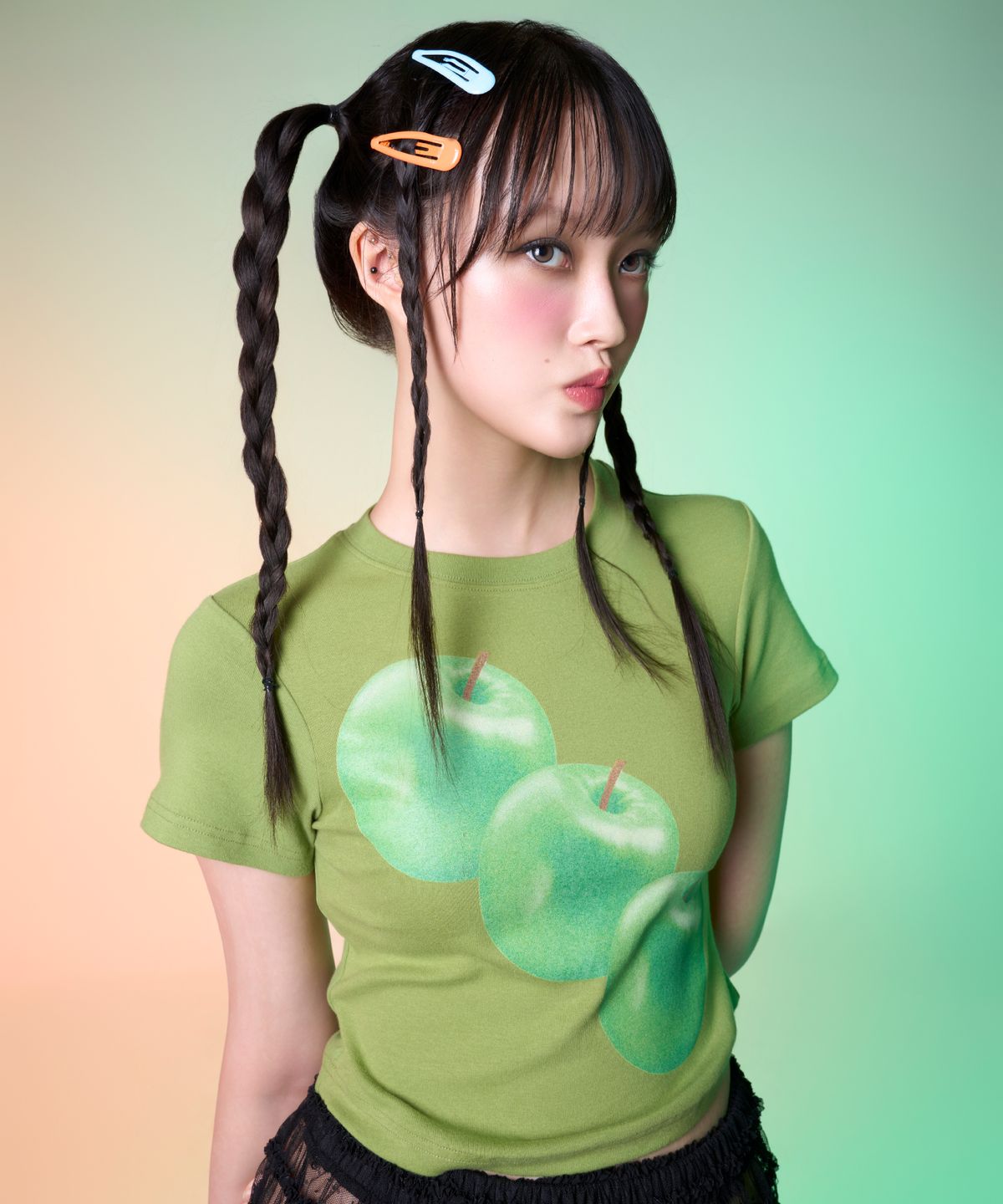유얼쎄시(YOUR SASSY) Fruit Fade Tee (GREEN APPLE)
