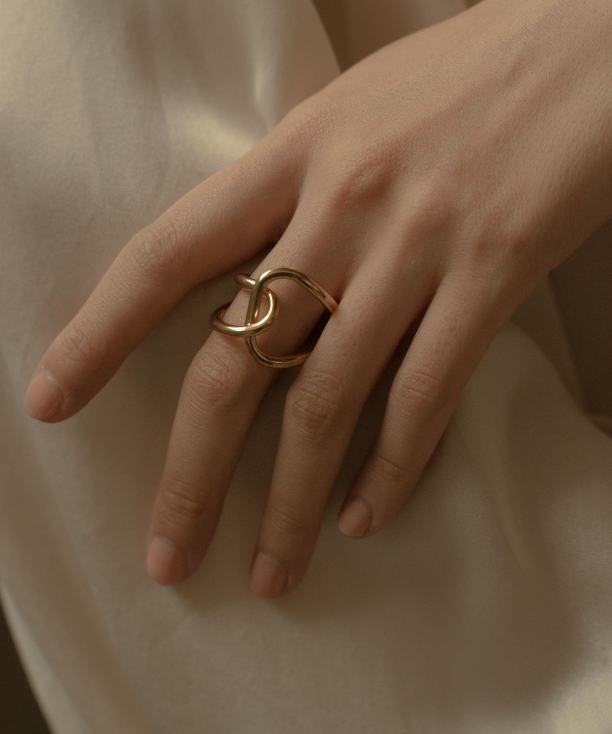 노비스도쿄(NOVICE TOKYO) 빅 크로스 링 Big Cross Ring / Gold
