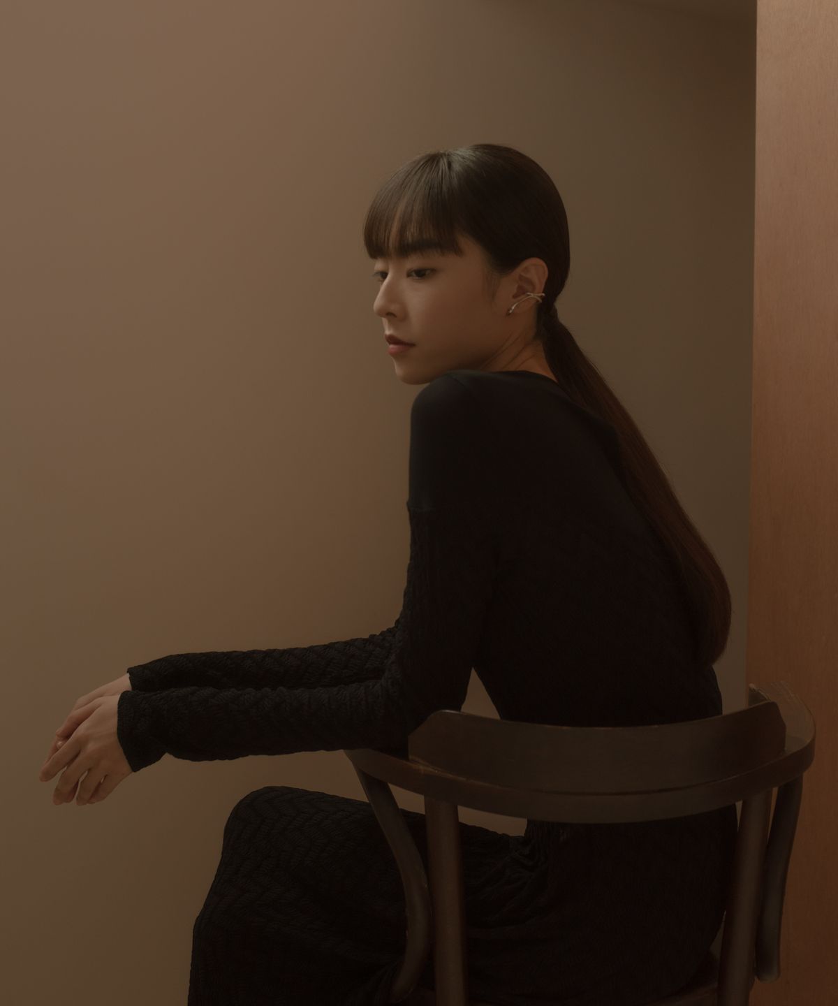 노비스도쿄(NOVICE TOKYO) 더블 뉘앙스 라인 이어커프 Double Nuance Line Ear Cuff / Silver