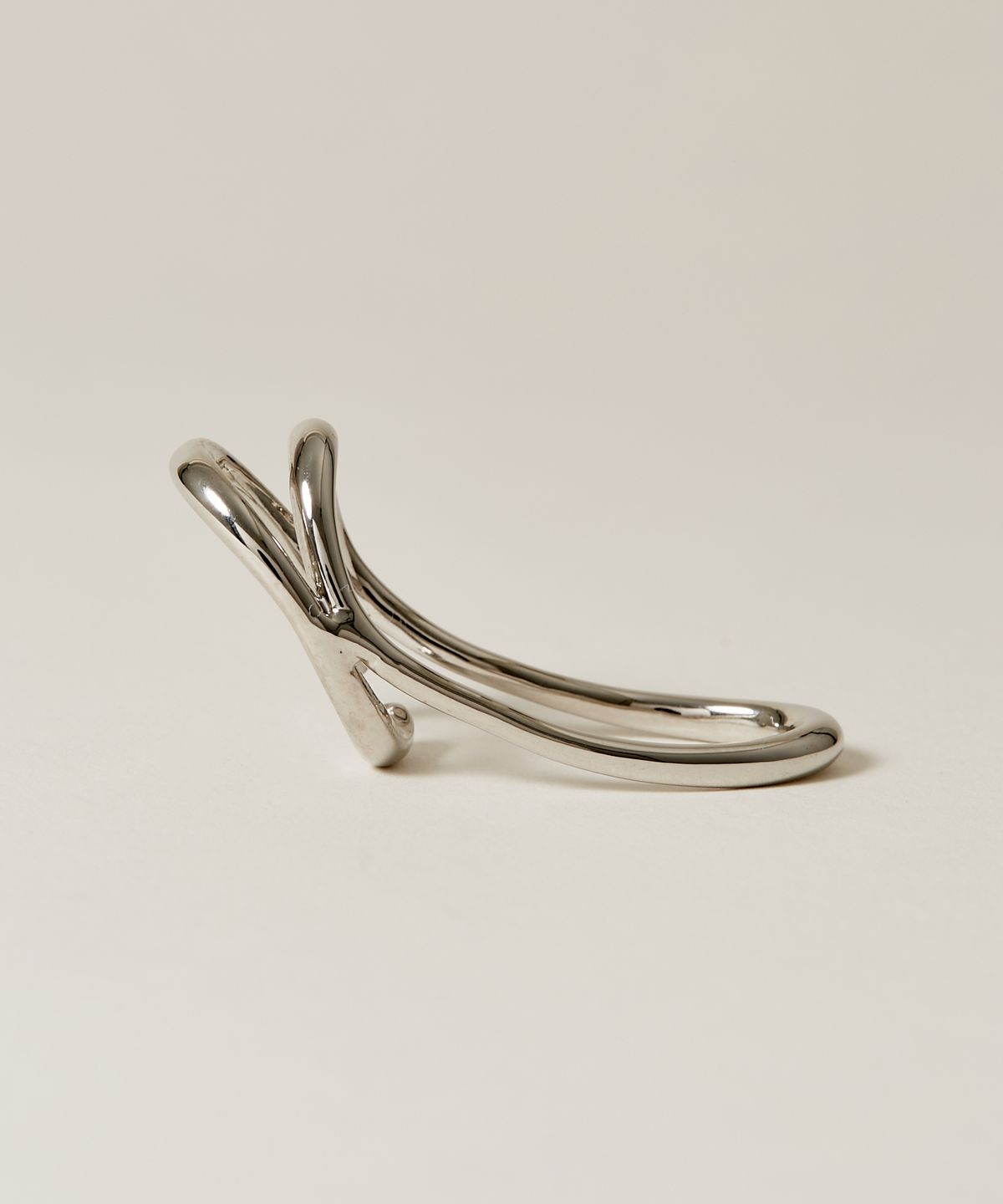 노비스도쿄(NOVICE TOKYO) 더블 뉘앙스 라인 이어커프 Double Nuance Line Ear Cuff / Silver