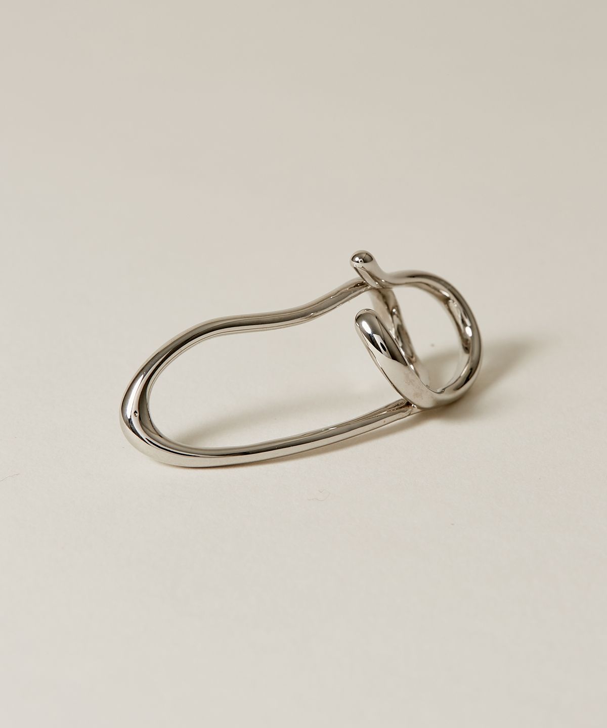 노비스도쿄(NOVICE TOKYO) 더블 뉘앙스 라인 이어커프 Double Nuance Line Ear Cuff / Silver