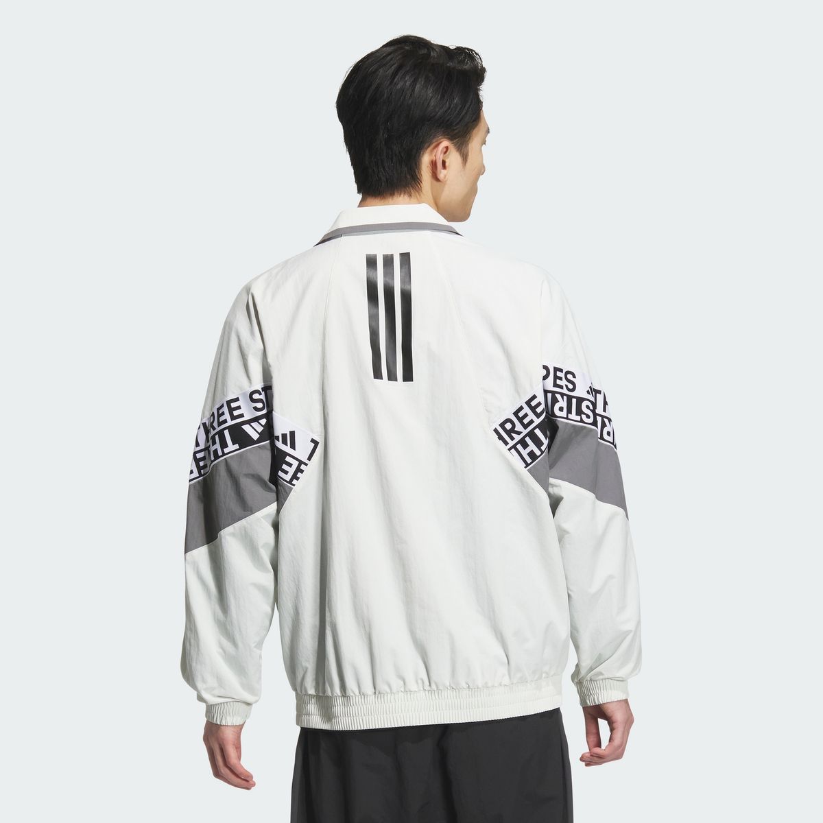 아디다스(ADIDAS) 워딩 팩 루즈 핏 메쉬 라인드 우븐 재킷 KA1264