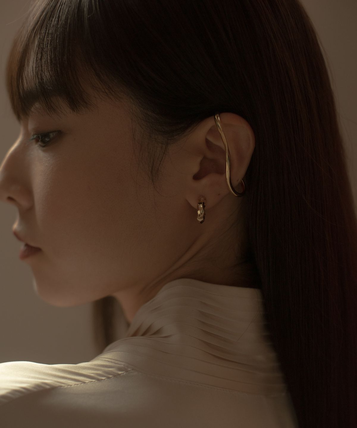 노비스도쿄(NOVICE TOKYO) 라지 헬릭스 이어커프 Large Helix Ear Cuff / Gold