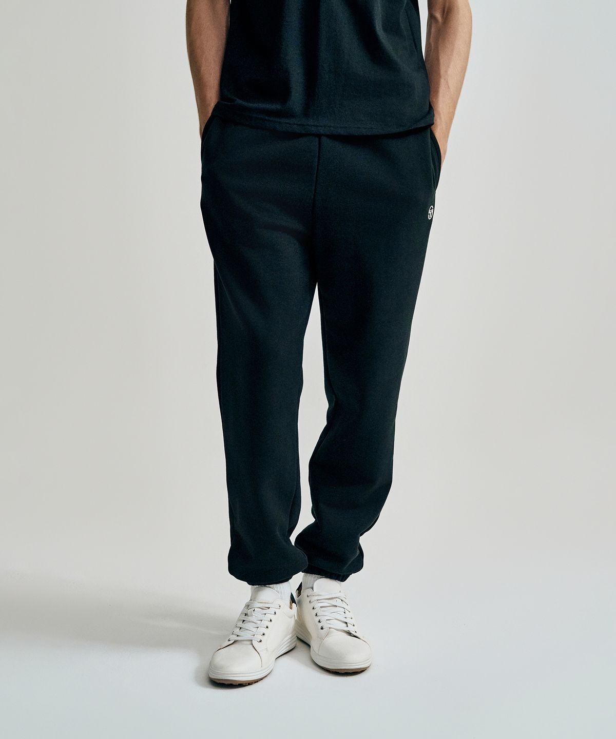 세르지오 타키니(SERGIO TACCHINI) M 쿠쉬라이트 프렌치 조거팬츠 (Black)