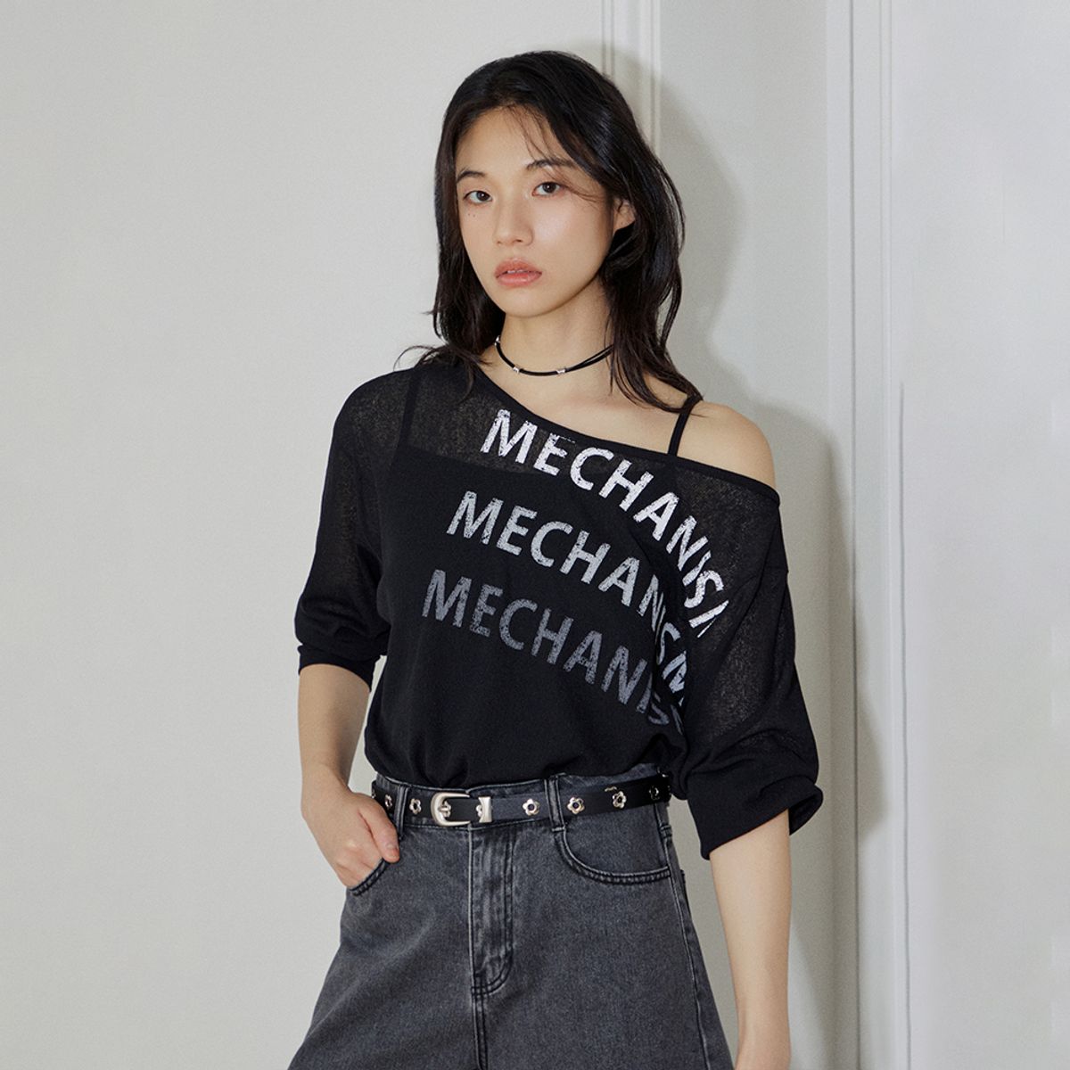 랩(LAP) 메커니즘 원숄더티셔츠 AR2CT564