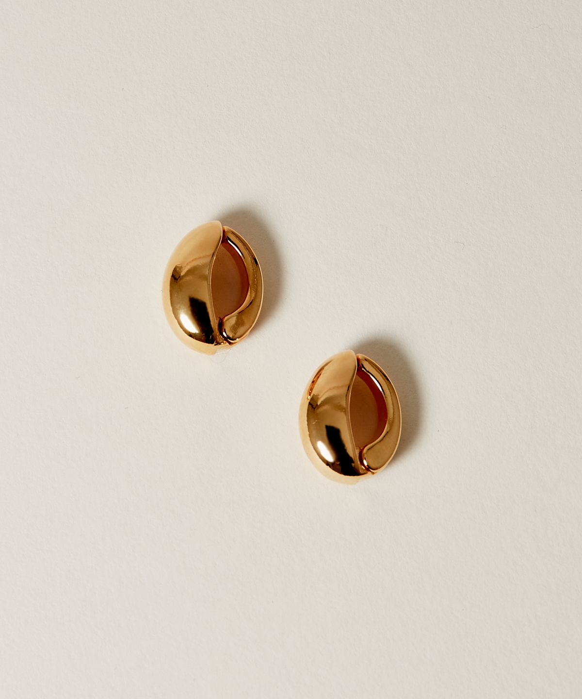 노비스도쿄(NOVICE TOKYO) 미니 타원 귀걸이 Mini Oval Earring / Gold