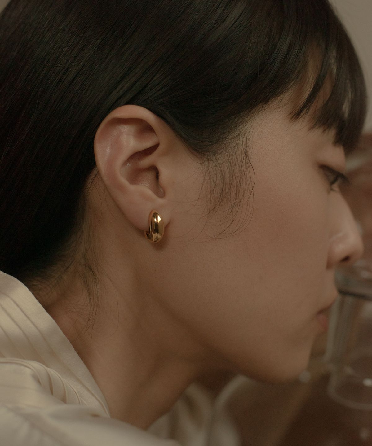 노비스도쿄(NOVICE TOKYO) 미니 타원 귀걸이 Mini Oval Earring / Gold