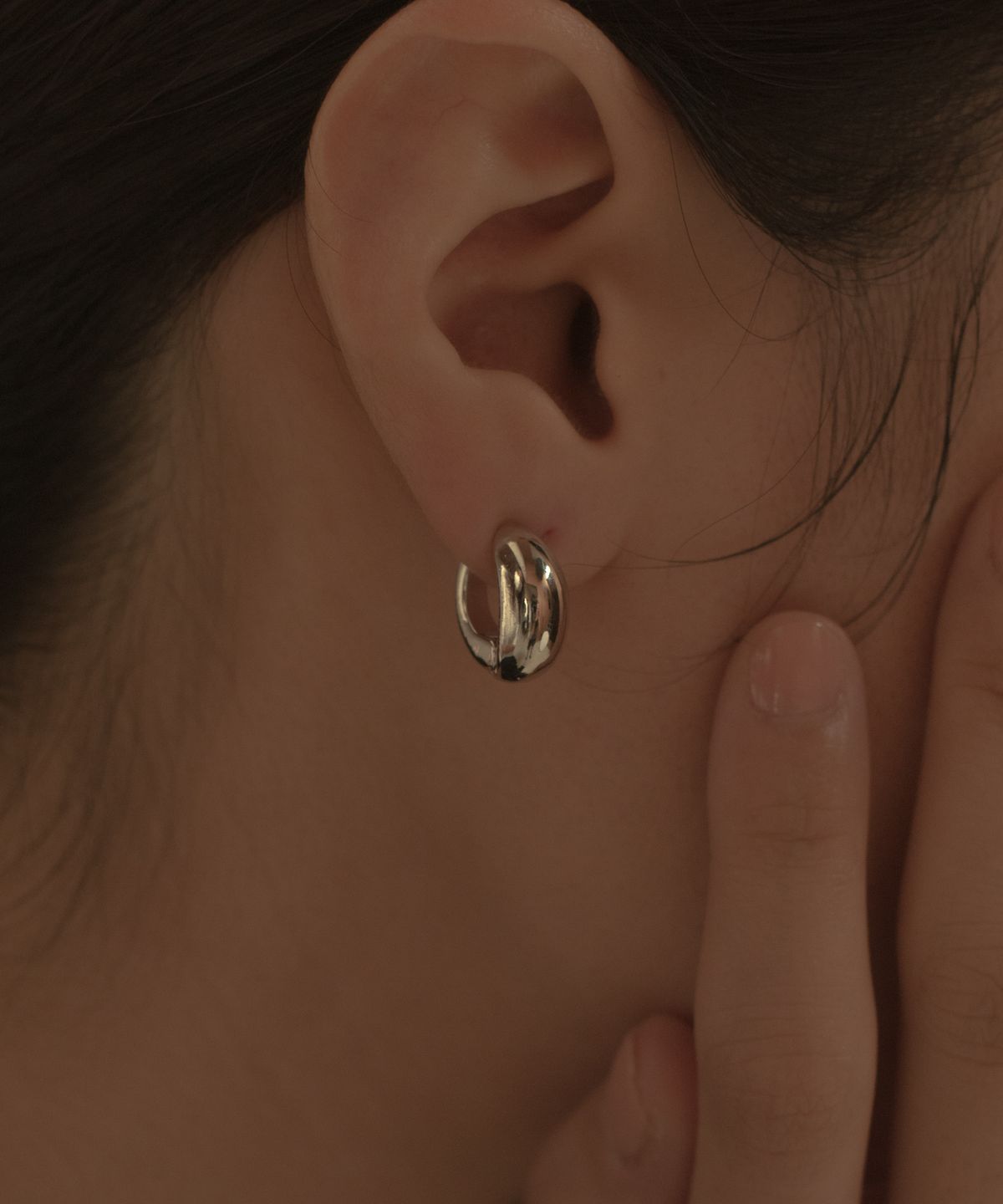 노비스도쿄(NOVICE TOKYO) 미니 타원 귀걸이 Mini Oval Earring / Silver