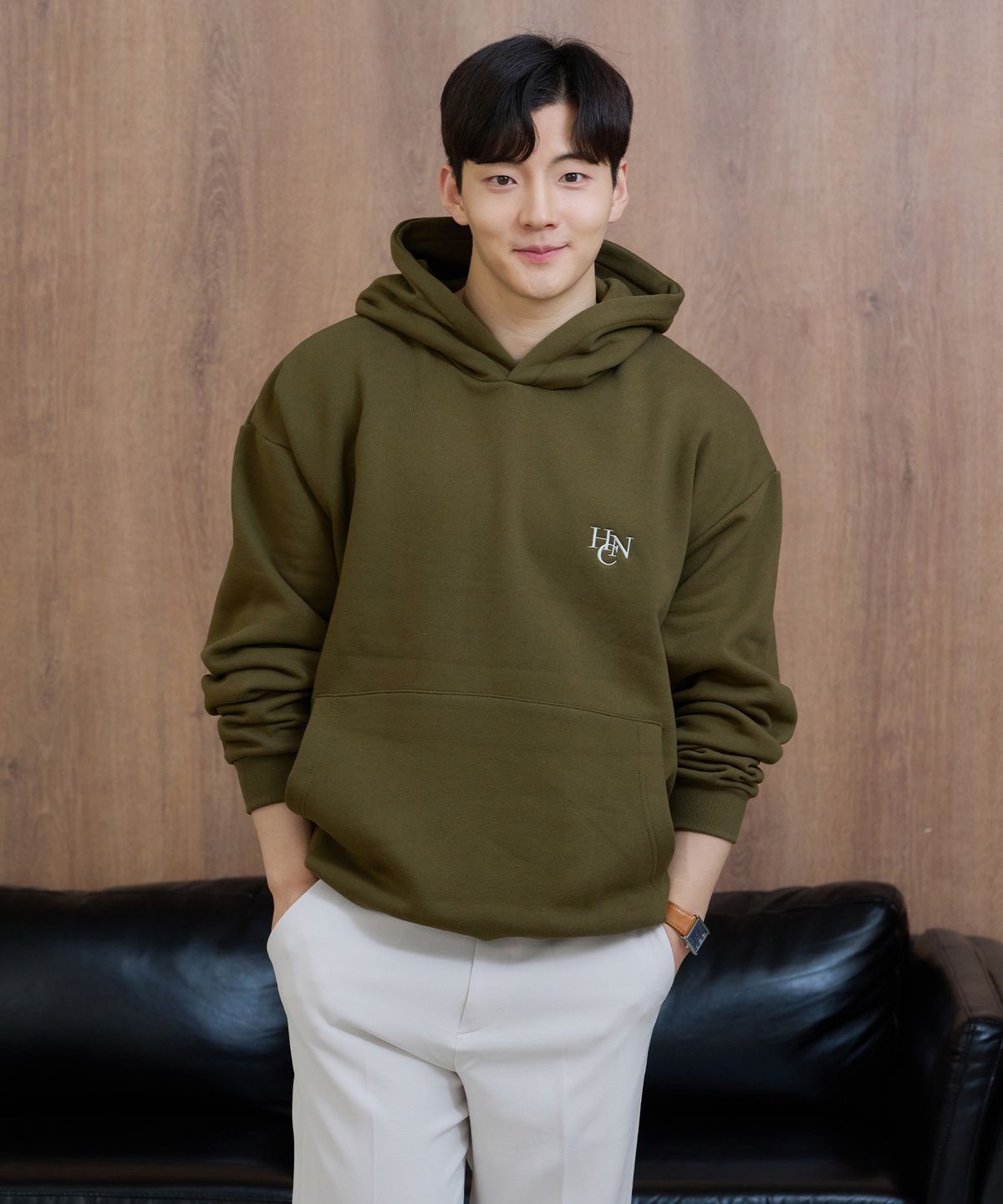 핵쿨남(HECKCOOLNAM) 자수 어깨넓어보이는 남자 오버핏 기모 후드티 머슬핏 긴팔 후드