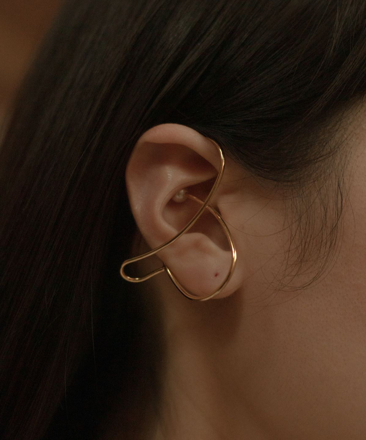 노비스도쿄(NOVICE TOKYO) 궤도 진주 이어커프 Orbit Pearl Ear Cuff / Gold