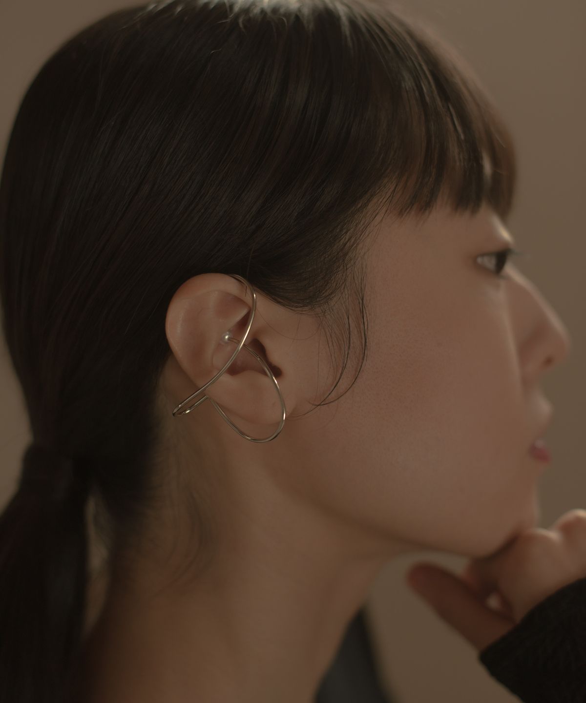 노비스도쿄(NOVICE TOKYO) 궤도 진주 이어커프 Orbit Pearl Ear Cuff / Silver