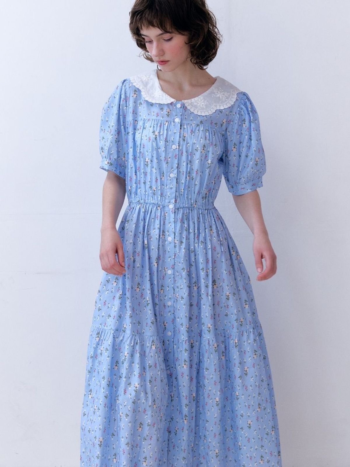 패브릭서울(FABRICSEOUL) Lace collar shirt Cancan dress