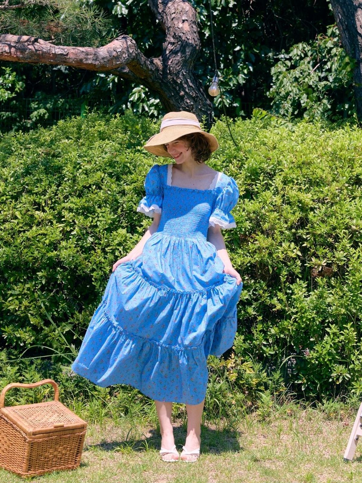 패브릭서울(FABRICSEOUL) Bouquet Smoke Cancan Dress
