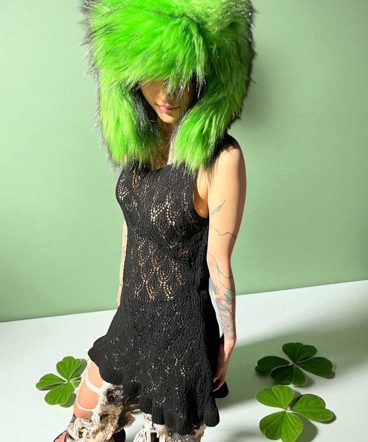 본슬리피(BORN SLIPPY) Crochet Knit Dress (Black)
