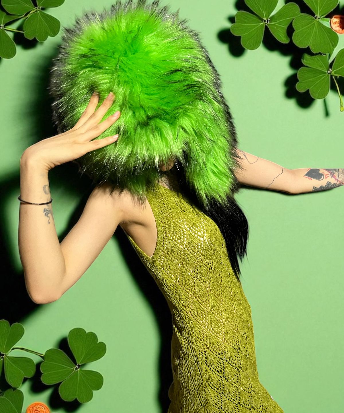 본슬리피(BORN SLIPPY) Crochet Knit Dress (Green)