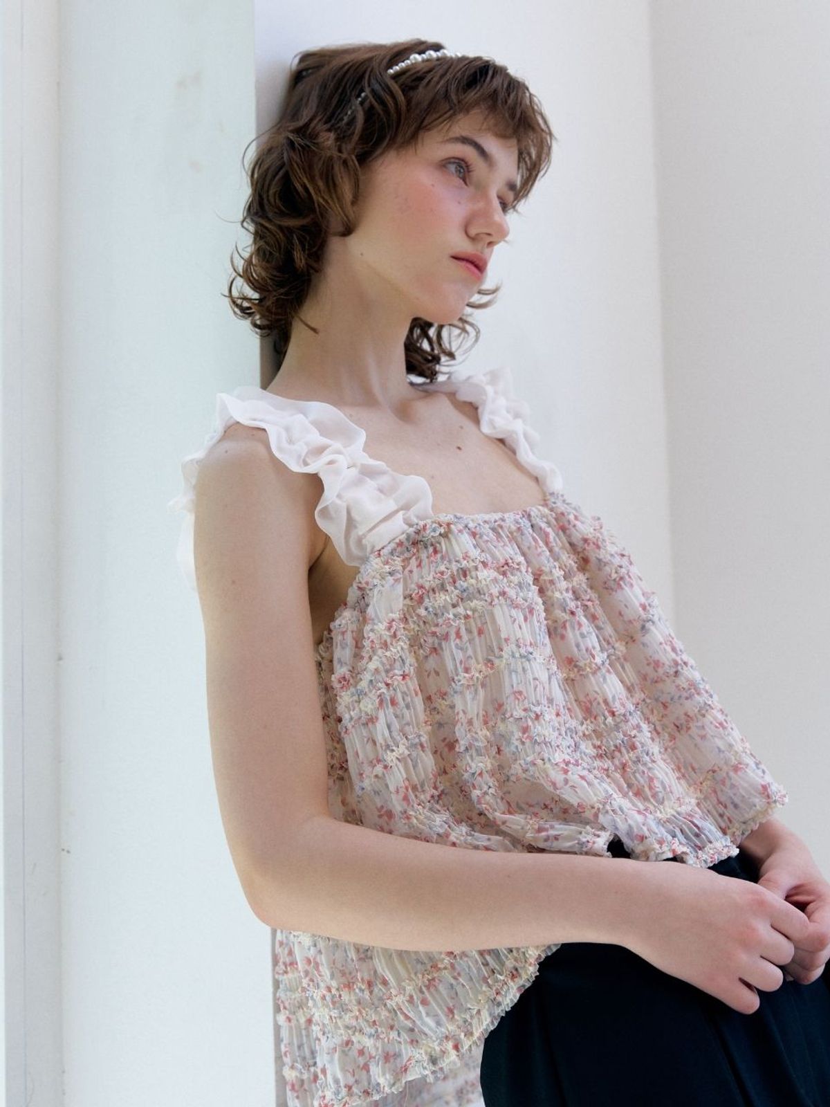패브릭서울(FABRICSEOUL) kiss Frill Shirring Sleeveless_flower