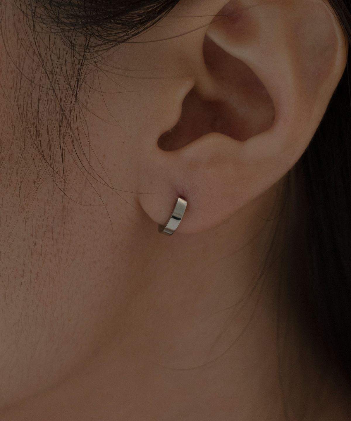 노비스도쿄(NOVICE TOKYO) 힌지 미니 후프 피어스 Hinged Mini Hoop Pierce[Stainless] / Silver