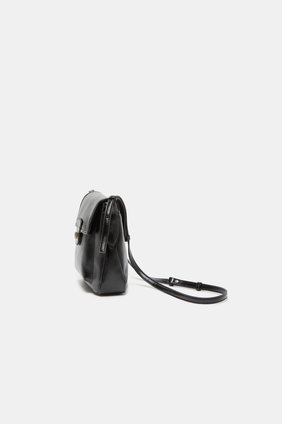 쿠론(COURONNE) Noa Pocket Cross 19_RCBRX25645BKX