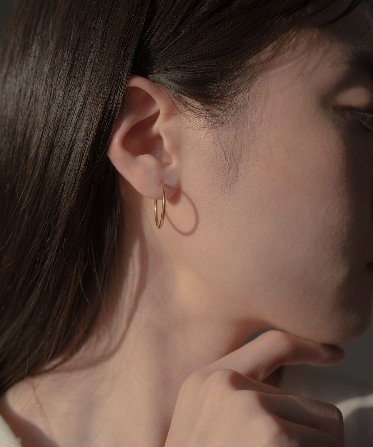 노비스도쿄(NOVICE TOKYO) 얇은 힌지 후프 피어스 Hinged Thin Hoop Pierce [Stainless] (3 Size) / Gold