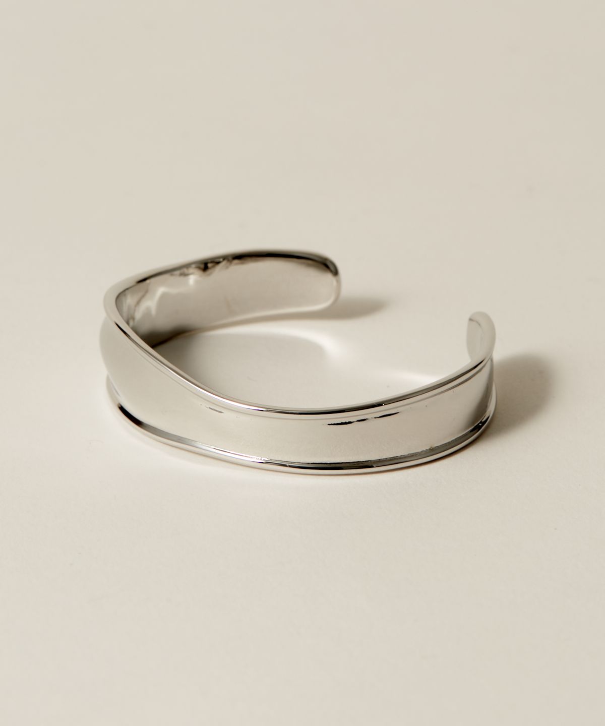 노비스도쿄(NOVICE TOKYO) 메탈 팔찌 Metal Bangle / Silver
