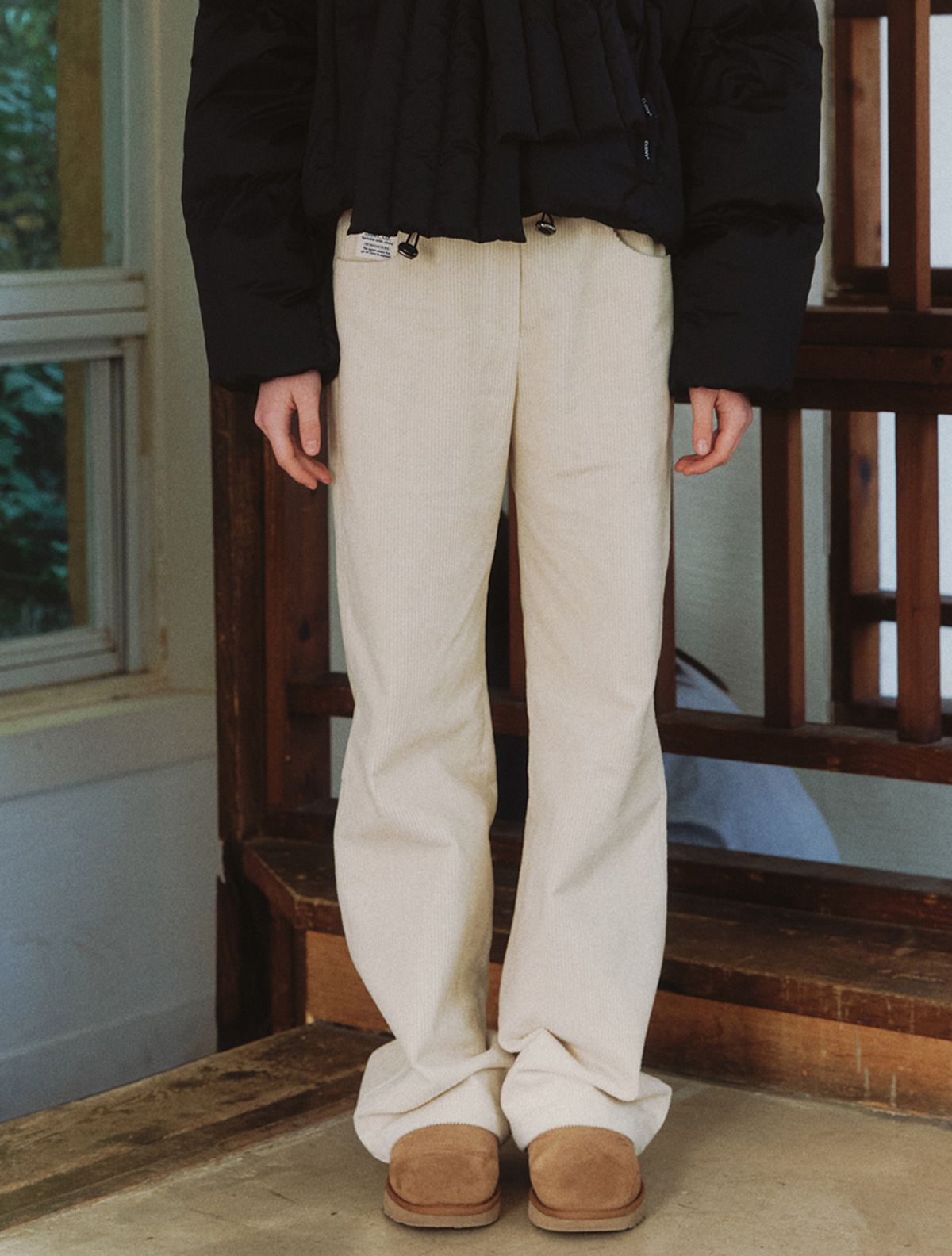 클루니(CLUNY) 8-Wale Straight Corduroy Pants - cream