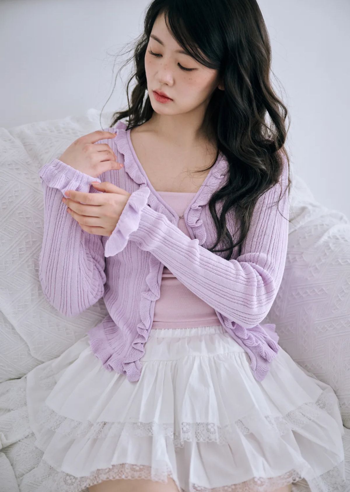 바이서우(BYSEOWOO) 로사 프릴 가디건