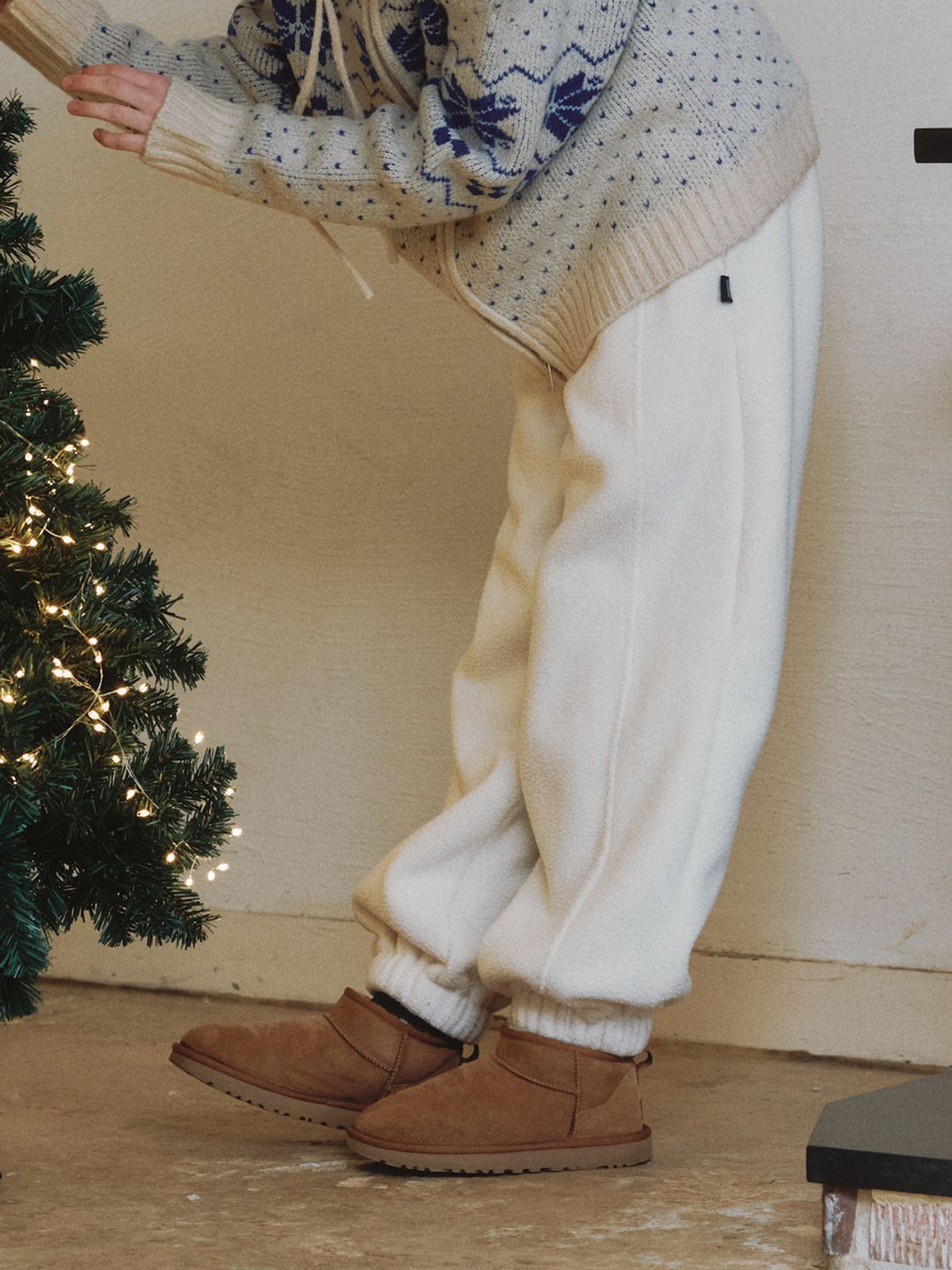 클루니(CLUNY) Boucle Wide Jogger Pants - cream