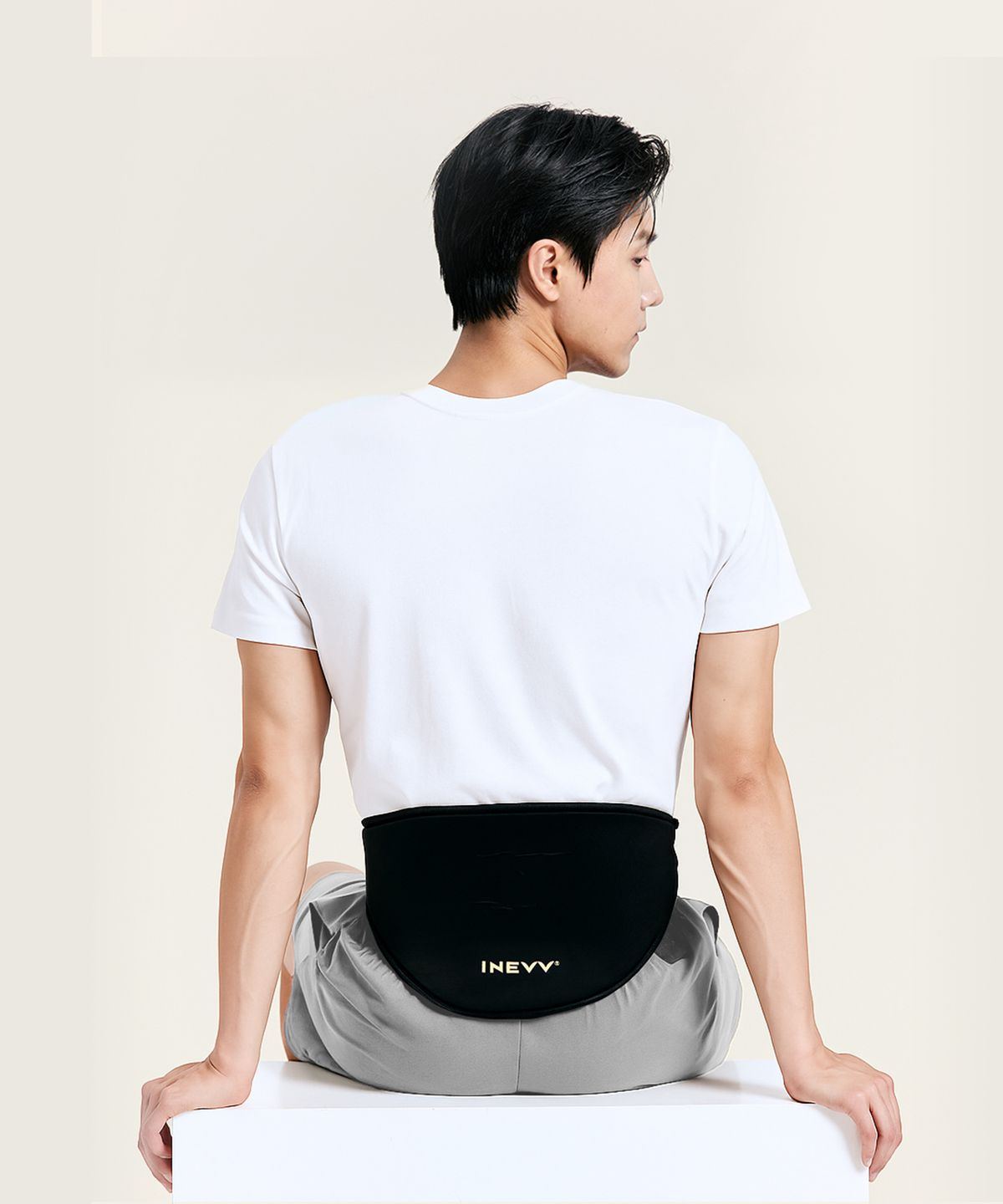 이네브(INEVV) 이네브 리커버리 젤팩 허리밴드