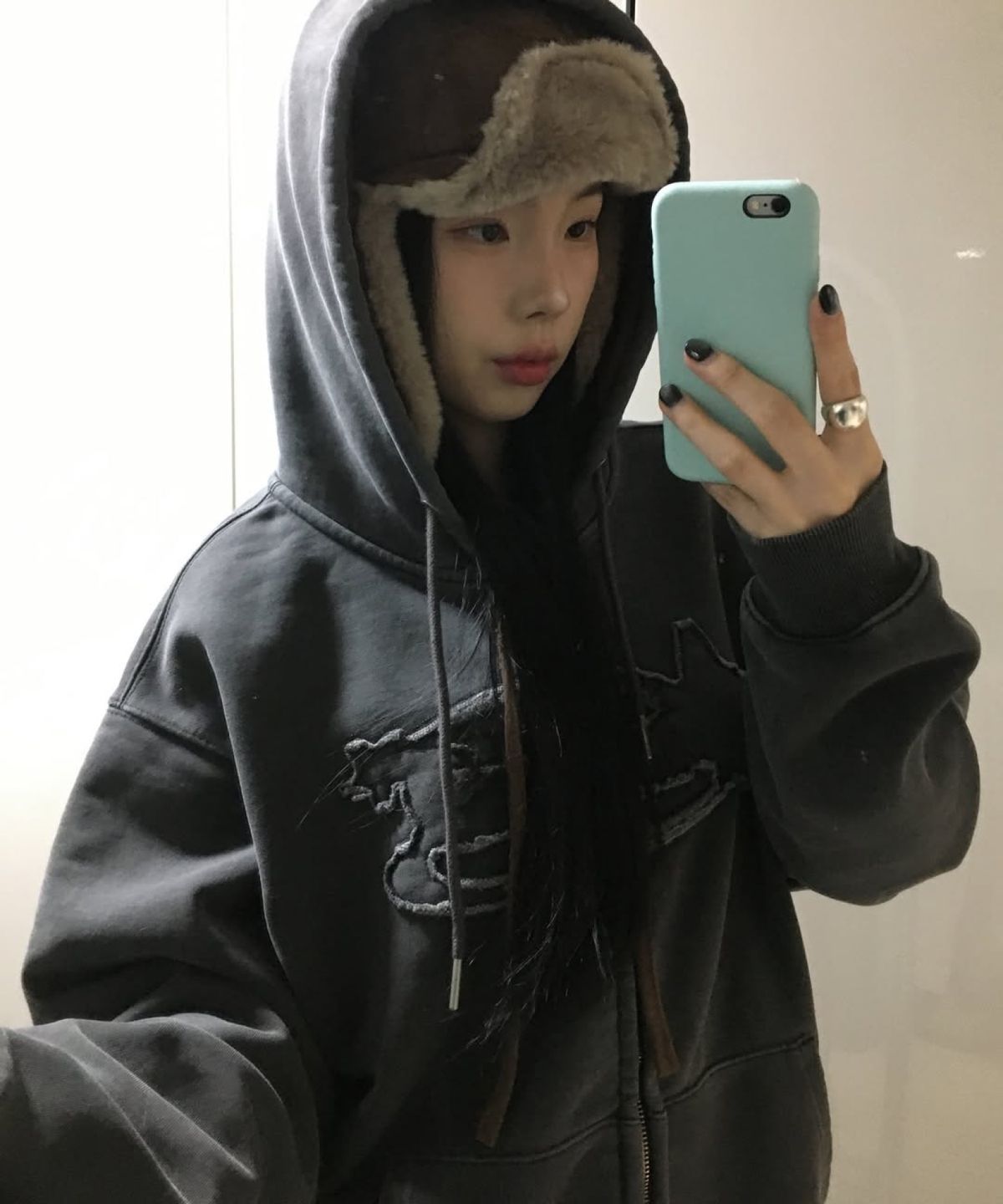 어반디타입(URBANDTYPE) 어반스텔라 스웻 후드 집업_6color