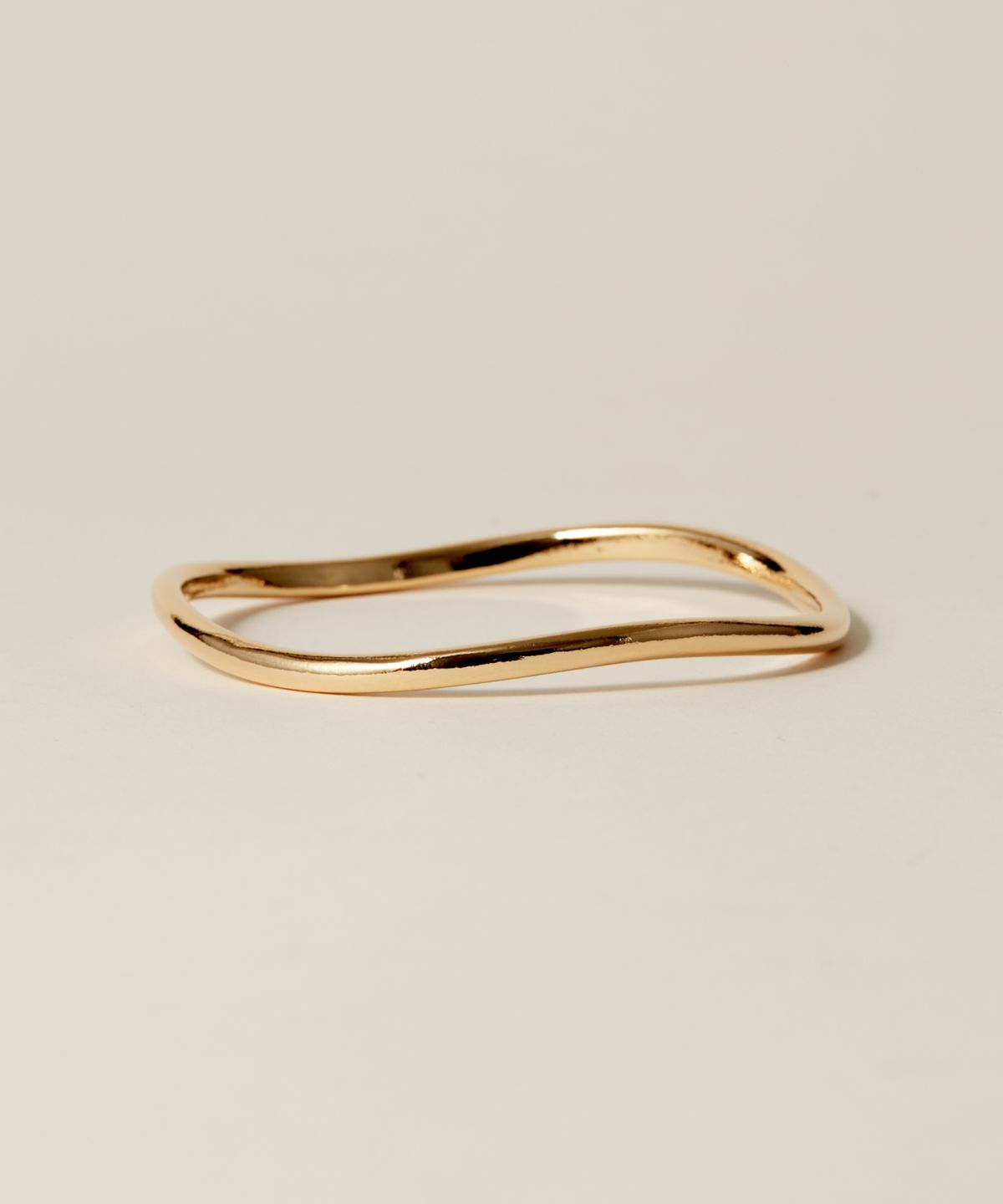 노비스도쿄(NOVICE TOKYO) 물결 링 뱅글 Undulating Ring Bangle / Gold