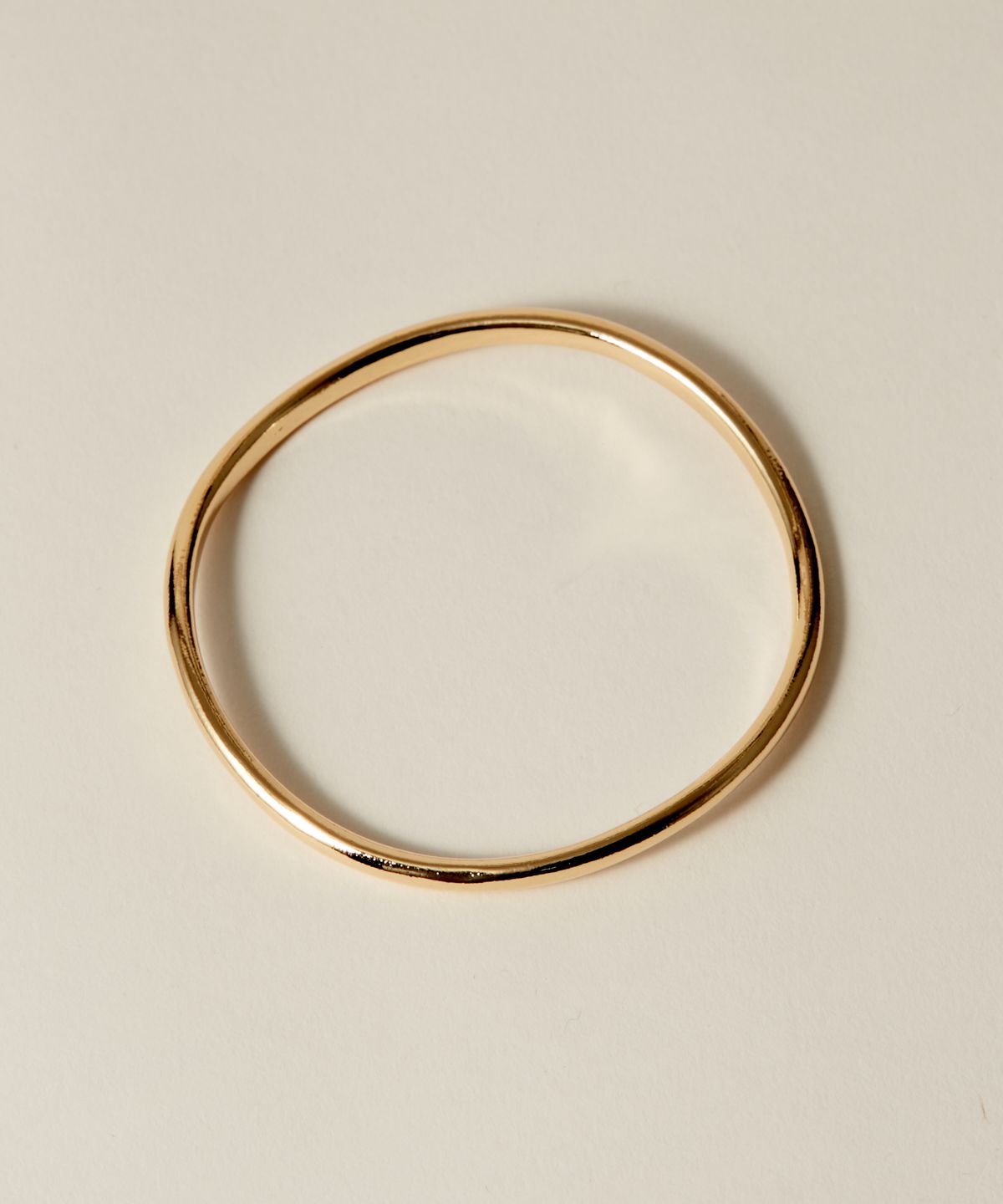 노비스도쿄(NOVICE TOKYO) 물결 링 뱅글 Undulating Ring Bangle / Gold