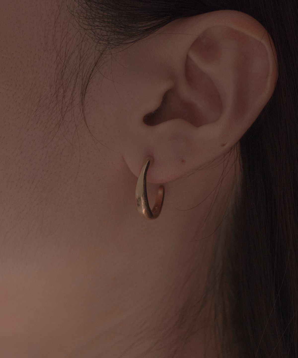 노비스도쿄(NOVICE TOKYO) 빈티지 뉘앙스 후프 피어스 Vintage Nuance Hoop Pierce / Gold