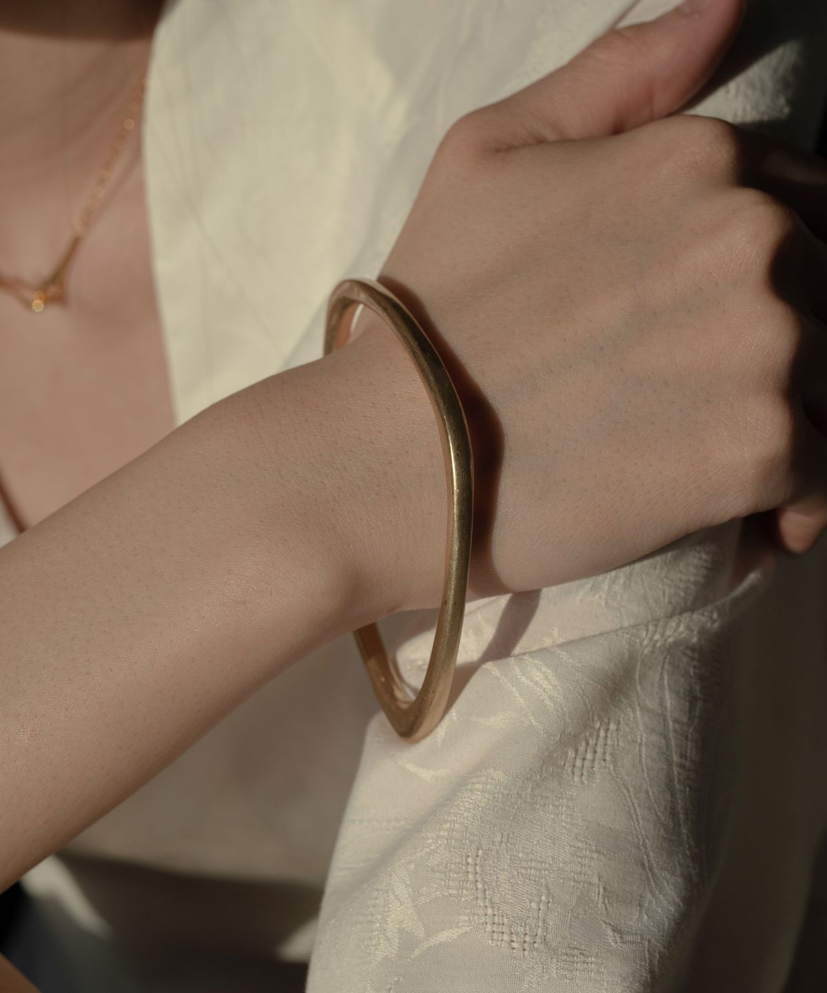 노비스도쿄(NOVICE TOKYO) 빈티지 사각 뱅글 Vintage Rectangle Bangle / Gold