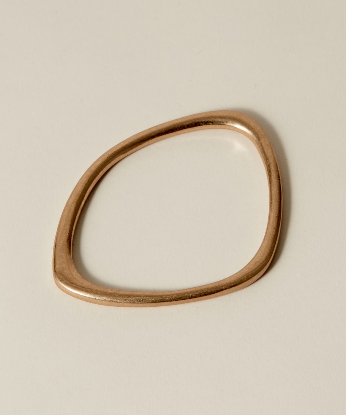 노비스도쿄(NOVICE TOKYO) 빈티지 사각 뱅글 Vintage Rectangle Bangle / Gold