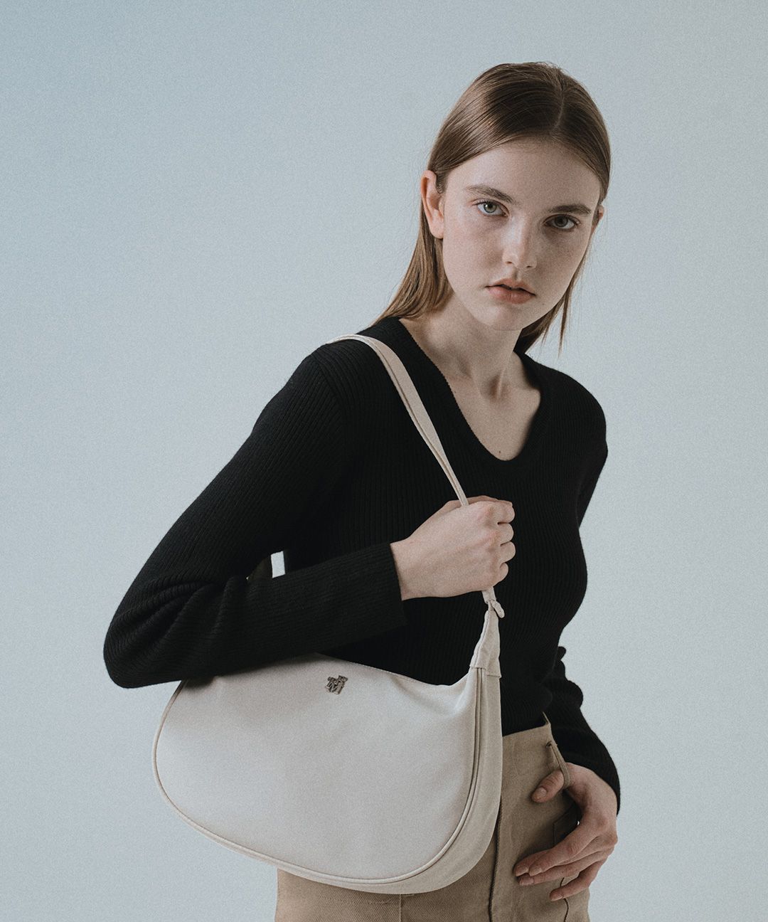 ショルダーバッグ・ポシェット [TRM]TRM Recycle Big Slime Nylon Hobo Bag(IVORY) MUSINSA公式 | TRM TRM Recycle Big Slime Nylon Hobo Bag IVORY