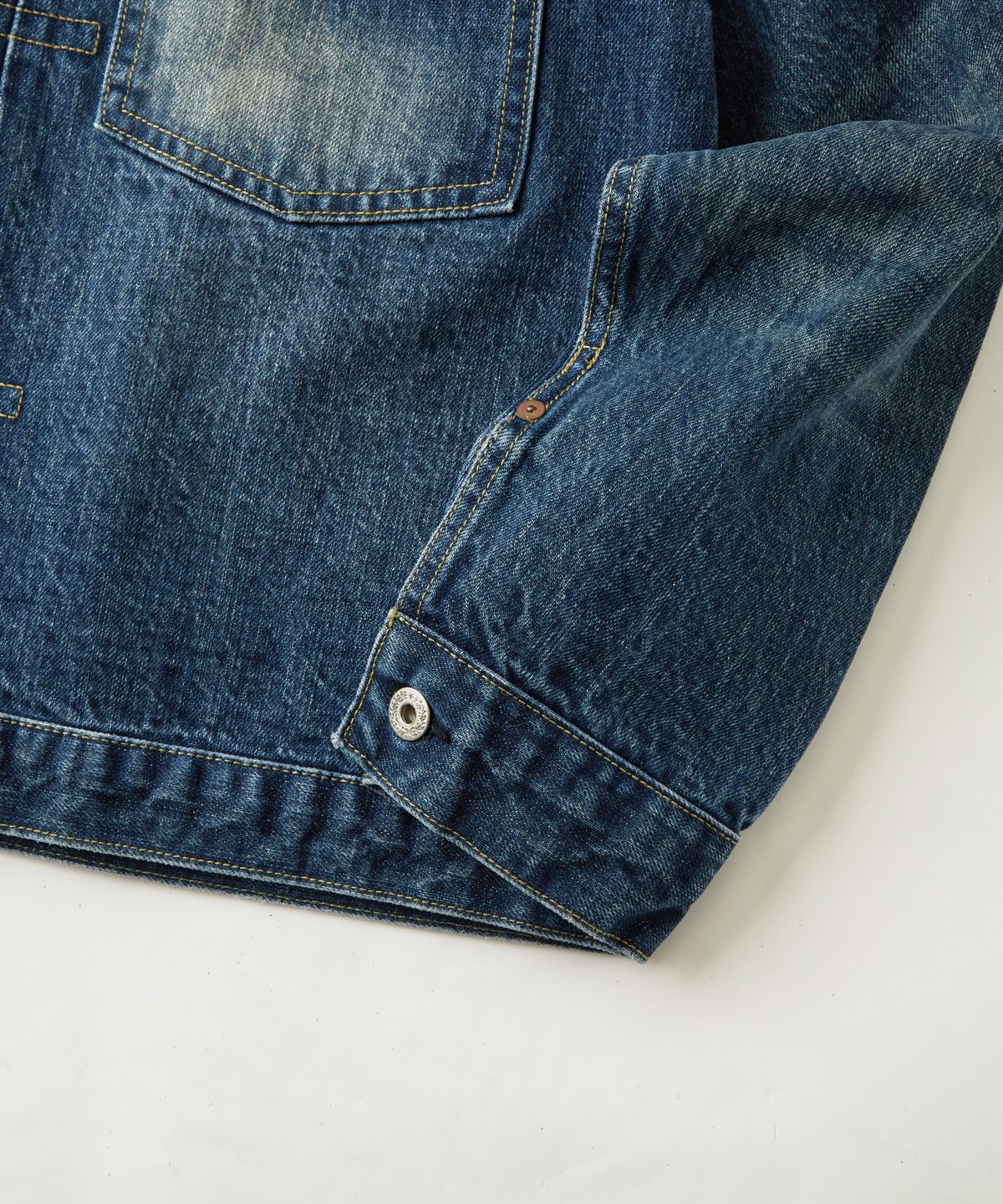 아웃스탠딩(OUTSTANDING) W.W. II SELVEDGE DENIM 1ST JACKET_MEDIUM BLUE