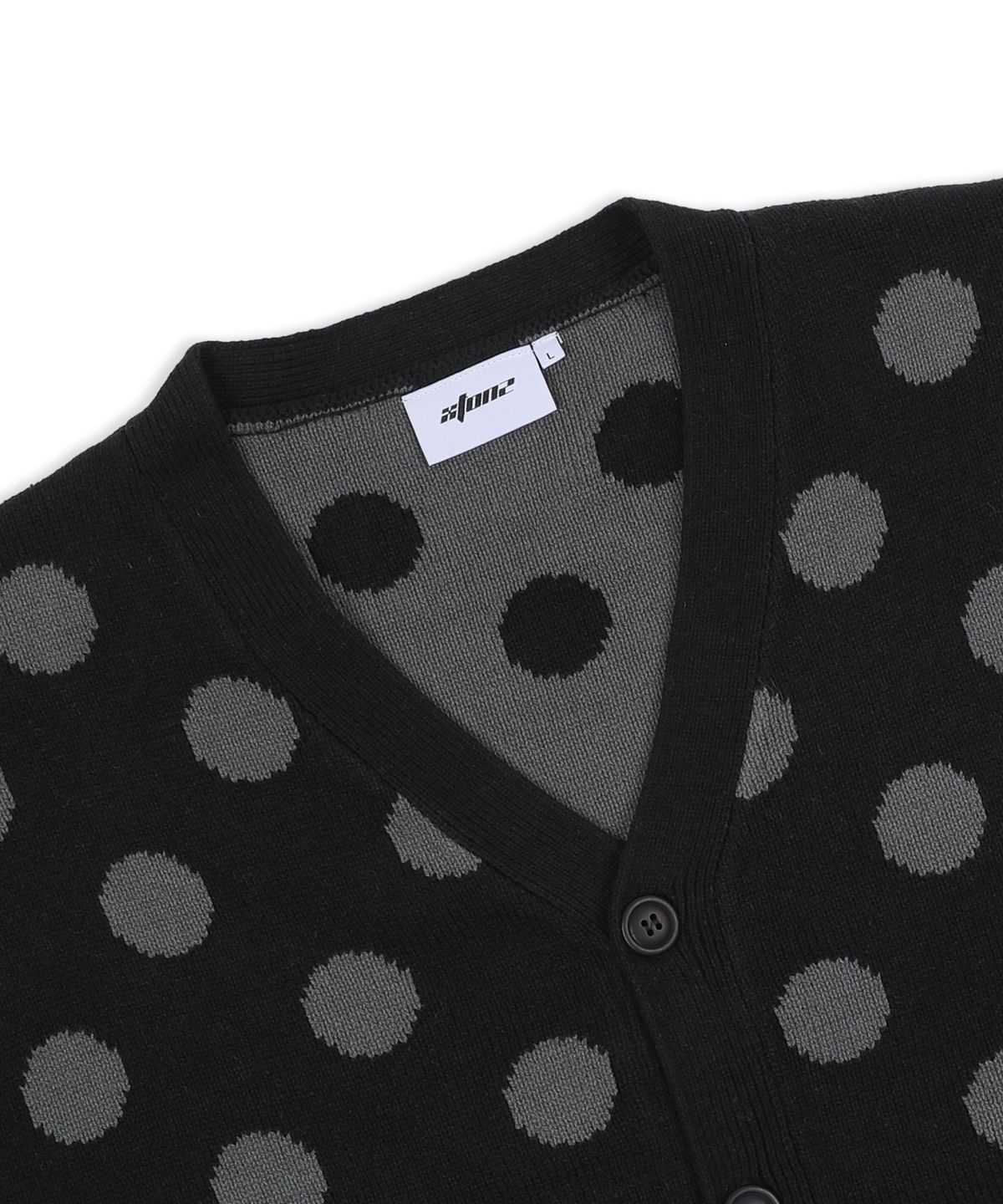 엑스톤즈(XTONZ) XTK160 도트 브이넥 니트 가디건 (BLACK)