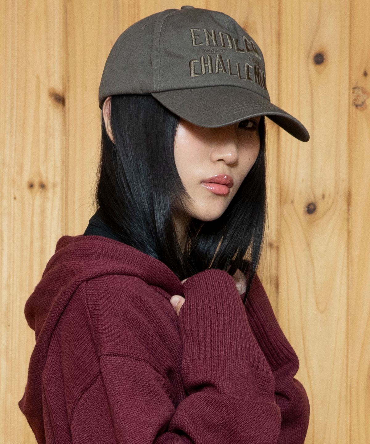 엑스톤즈(XTONZ) XTA088 엔드리스 슬로건 코튼 볼캡 (BROWN)