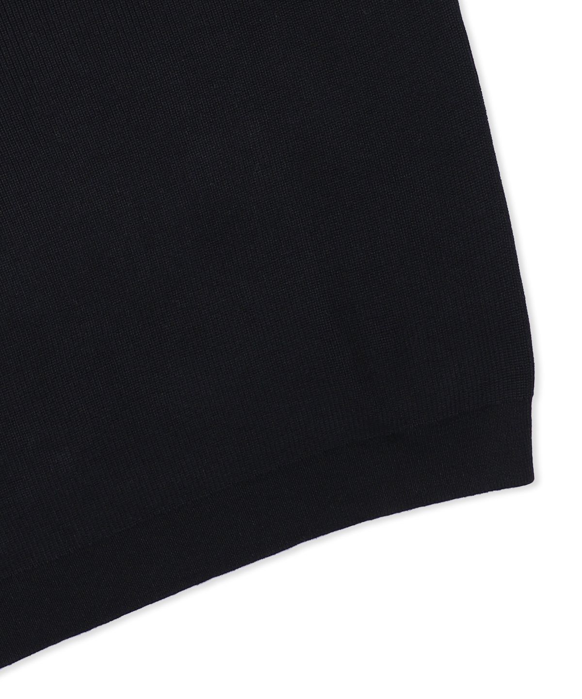 엑스톤즈(XTONZ) XTK166 루즈핏 헨리넥 풀오버 니트 (BLACK)
