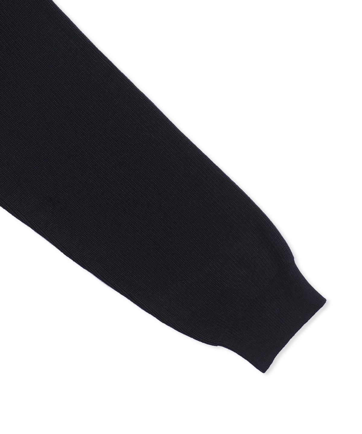엑스톤즈(XTONZ) XTK166 루즈핏 헨리넥 풀오버 니트 (BLACK)