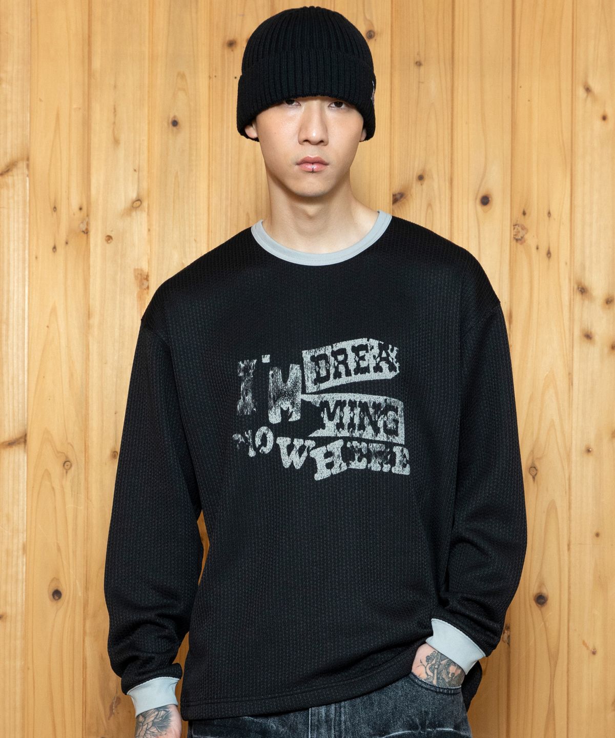 엑스톤즈(XTONZ) XTT148 링거 니트 롱슬리브 (BLACK)
