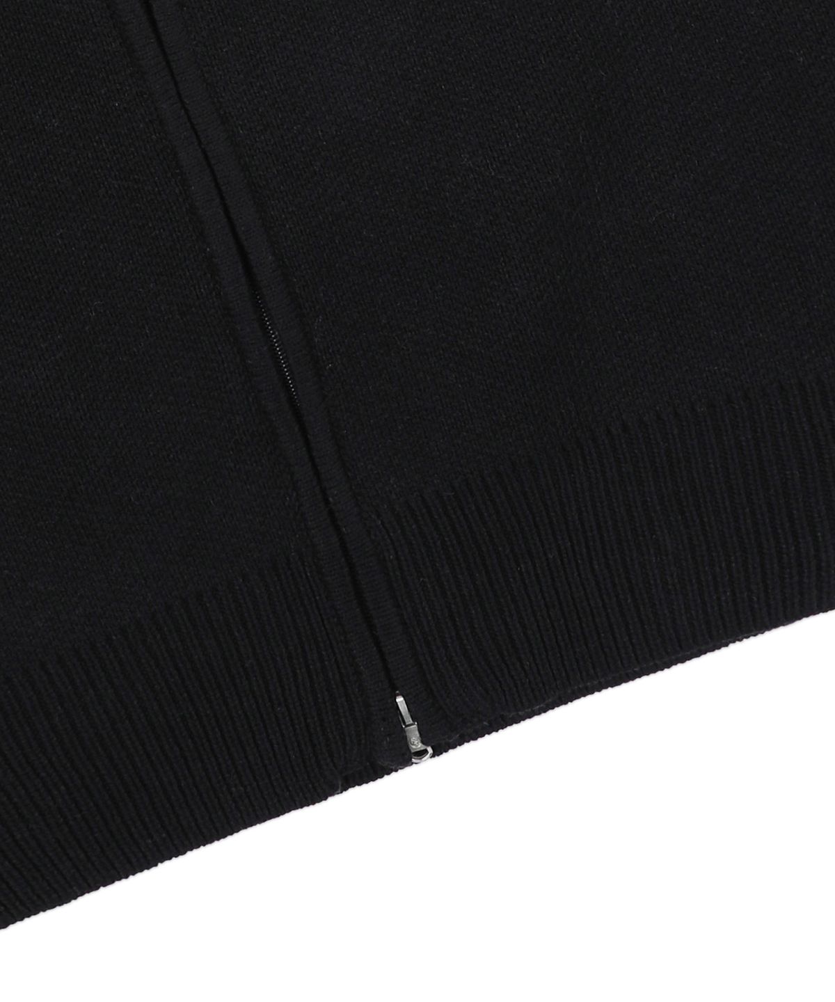 엑스톤즈(XTONZ) XTK173 레스타 트랙 니트 집업 (BLACK)
