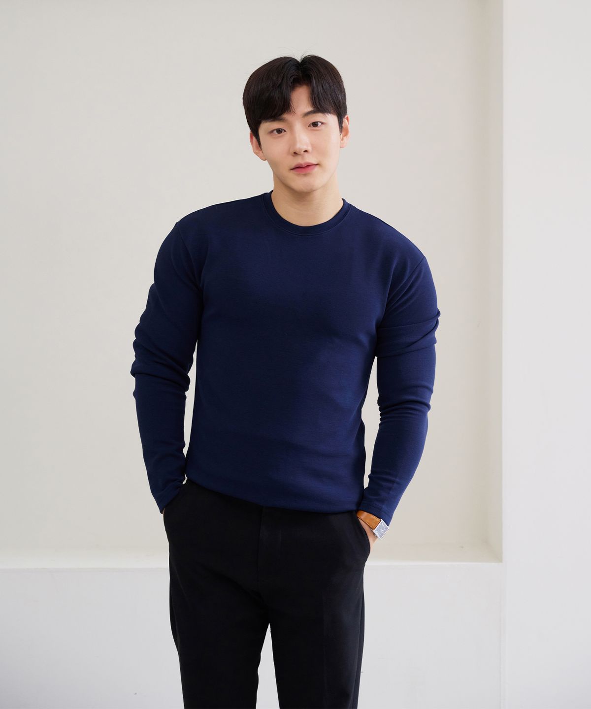 핵쿨남(HECKCOOLNAM) 쫀득 고급원단 어깨넓어보이는 남자 머슬핏 긴팔 티셔츠