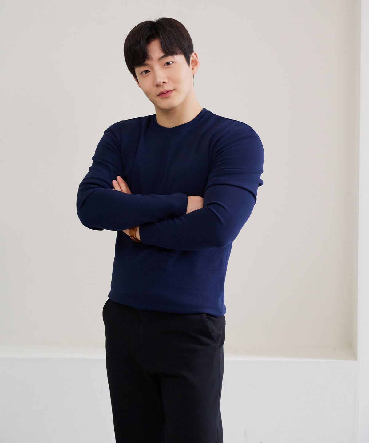 핵쿨남(HECKCOOLNAM) 쫀득 고급원단 어깨넓어보이는 남자 머슬핏 긴팔 티셔츠