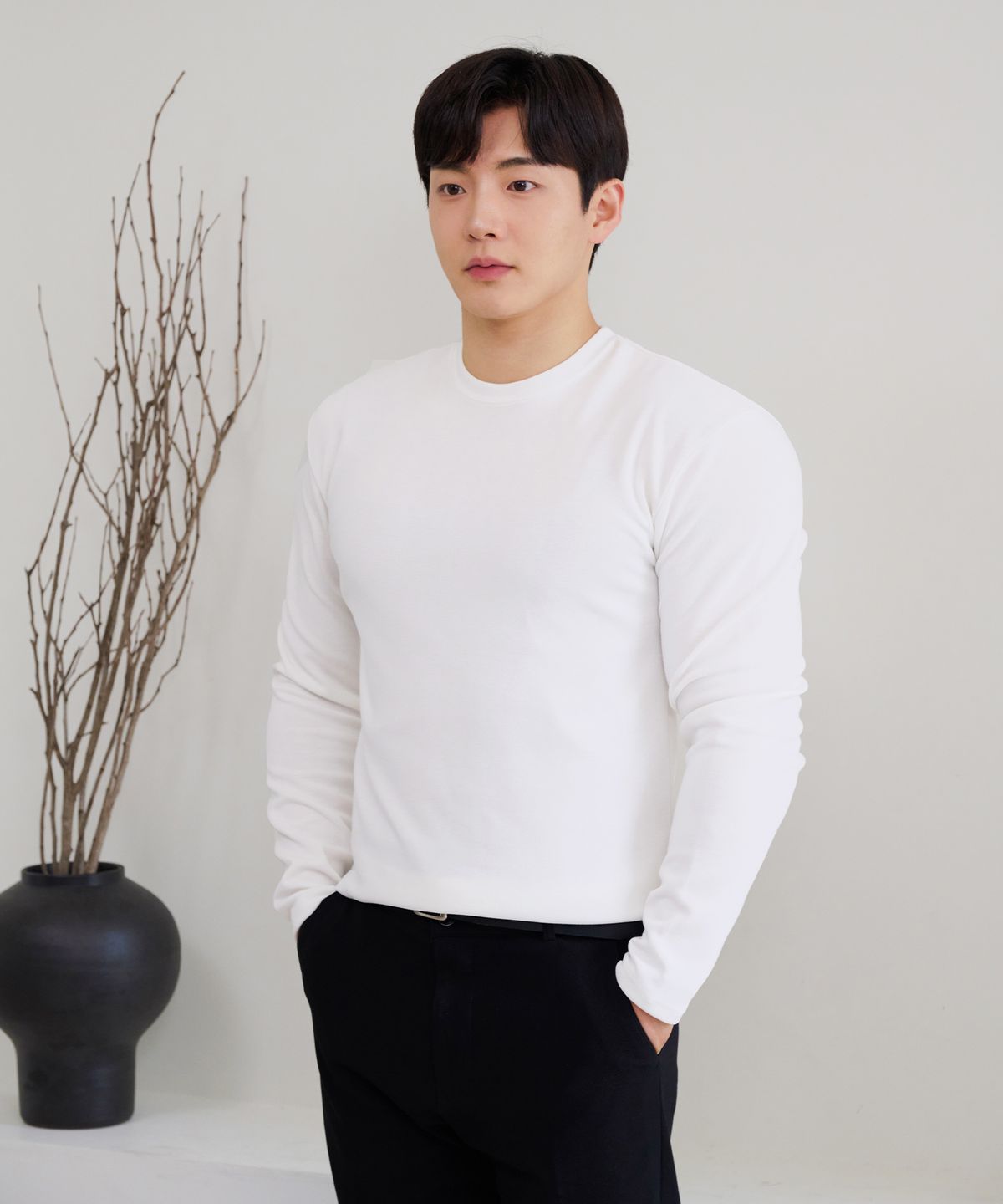 핵쿨남(HECKCOOLNAM) 쫀득 고급원단 어깨넓어보이는 남자 머슬핏 긴팔 티셔츠